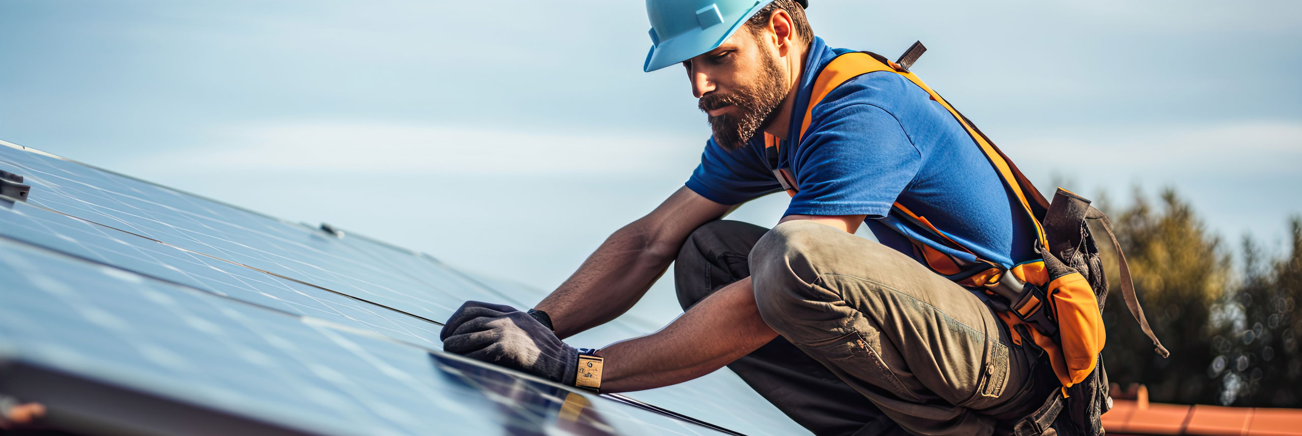 Installation einer Photovoltaikanlage auf Hausdach