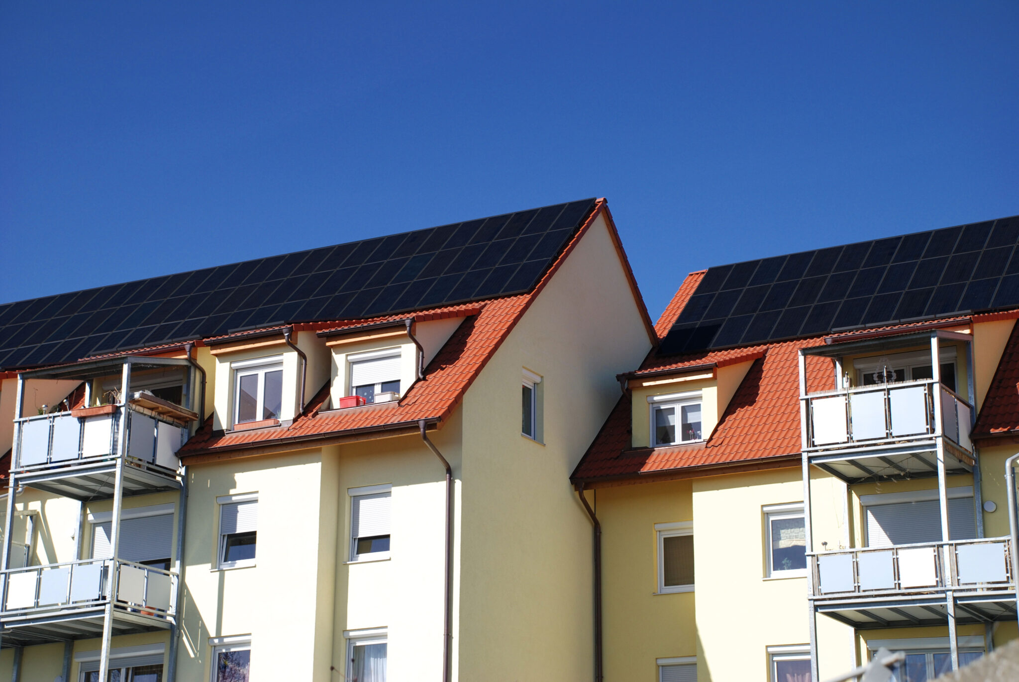 Energiemanagementsystem für Mehrparteienhäuser Mieterstrom+